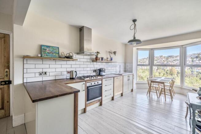 1357823-17-68d2948842a51