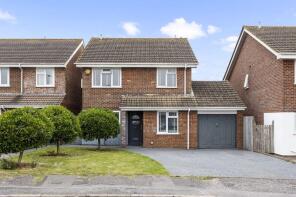 31, Hills Road, Steyning BN44 3QG