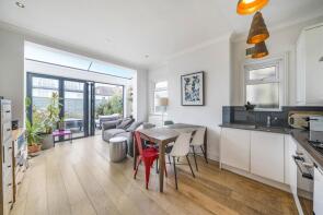 Flat 1, 40, Kingscourt Road, London SW16 1JB