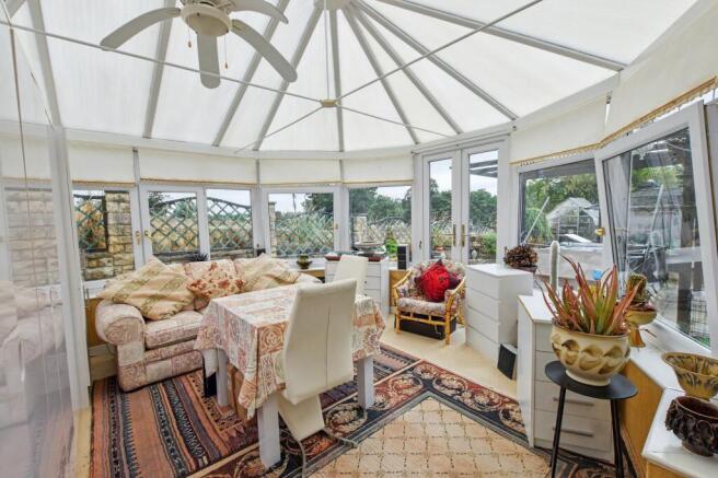 Bourne Road, Essendine, PE9 photo 4