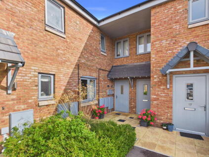 Severn Bore Close, Newnham-on-Severn