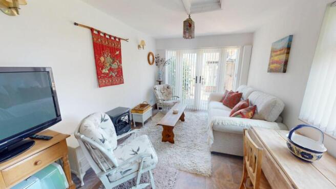BEDROOM/SUMMERHOUSE