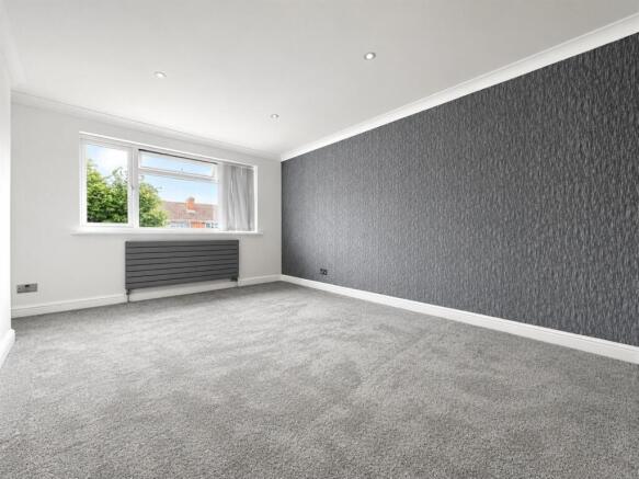 Master Bedroom.jpg