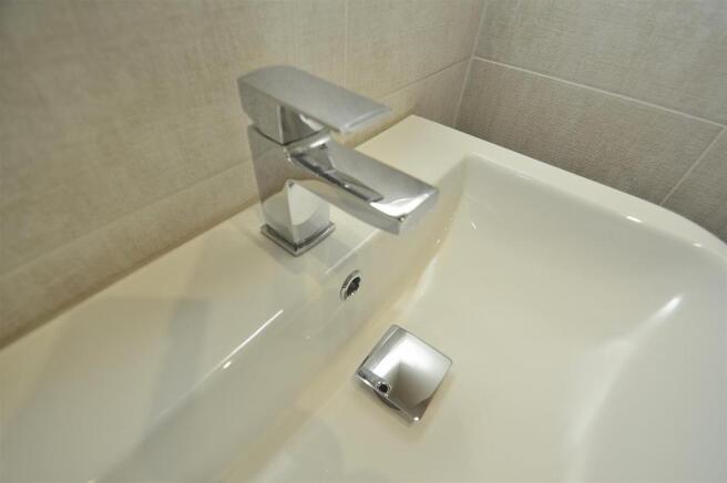 Bed 2 En-Suite Shower Room