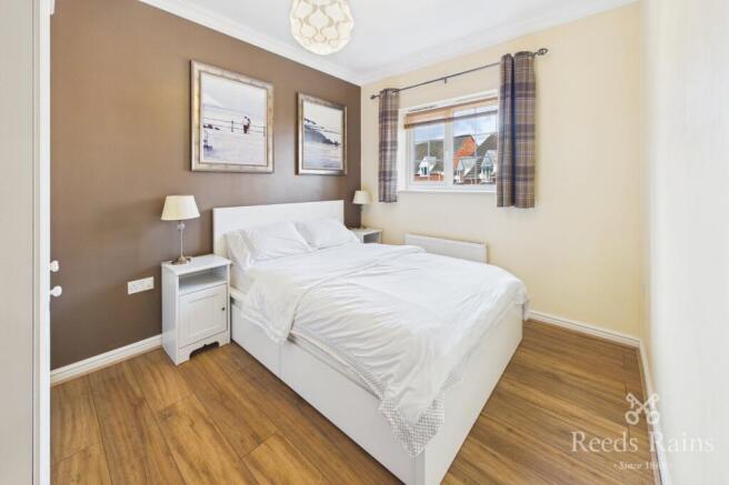 2 bed Apartment for sale Image 8