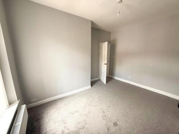 2 bed Terraced for sale Image 4