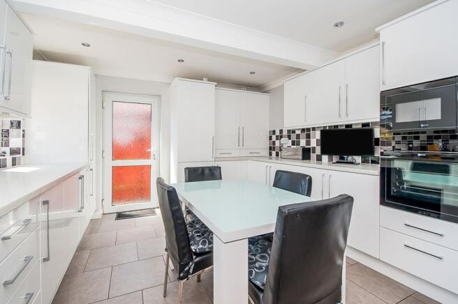 Kitchen/breakfast ro