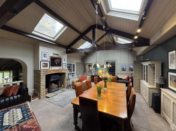 Bramleys Estate Agents - Hopton Hall Lane - Mirfie