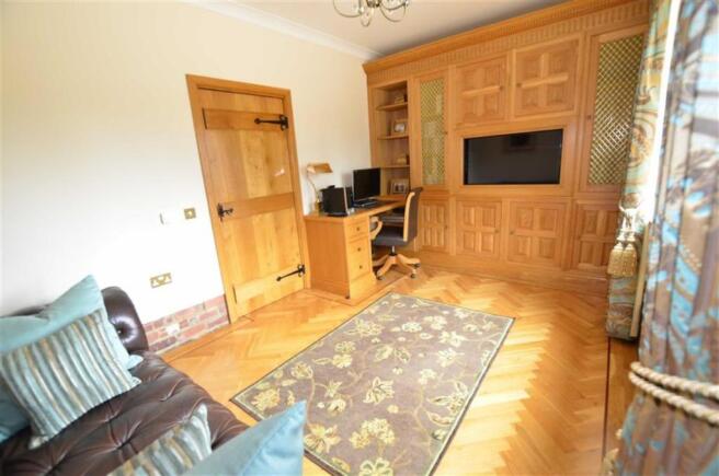 Photo 5