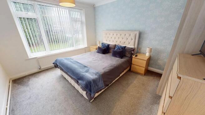 4 bed Detached Bungalow for sale Image 9