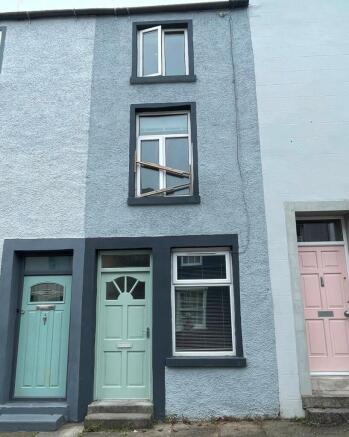 FRONTAGE