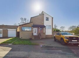 73, Copse Hill, Harlow CM19 4PW