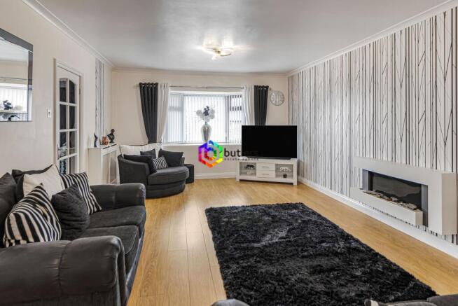 3 bed Semi-Detached for sale Image 7