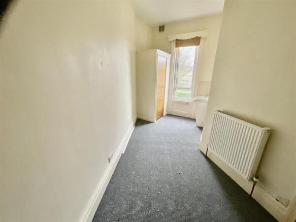 Not Specified to rent Image 9