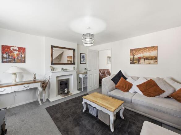 3 bed Detached for sale Image 8