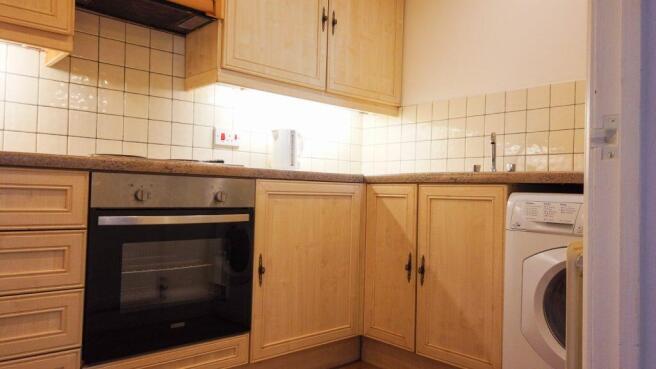 11 bed Flat for sale Image 6
