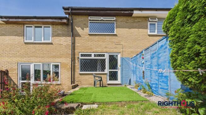 2 bed Terraced for sale Image 4