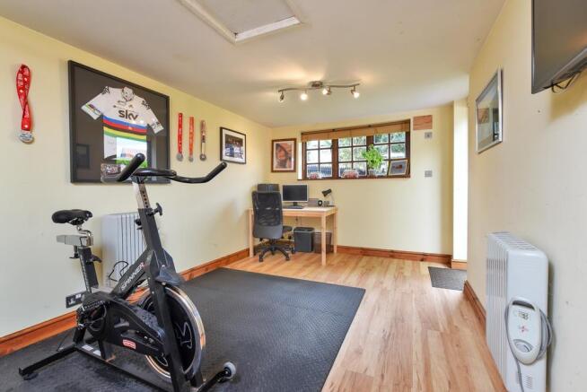 GYM / UTILITY