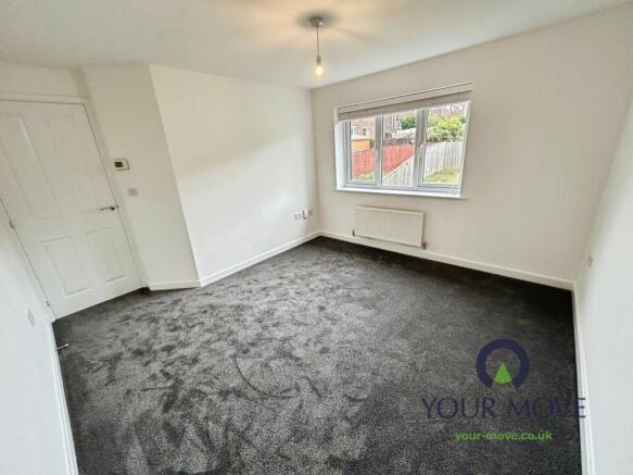3 bed Terraced to rent Image 11