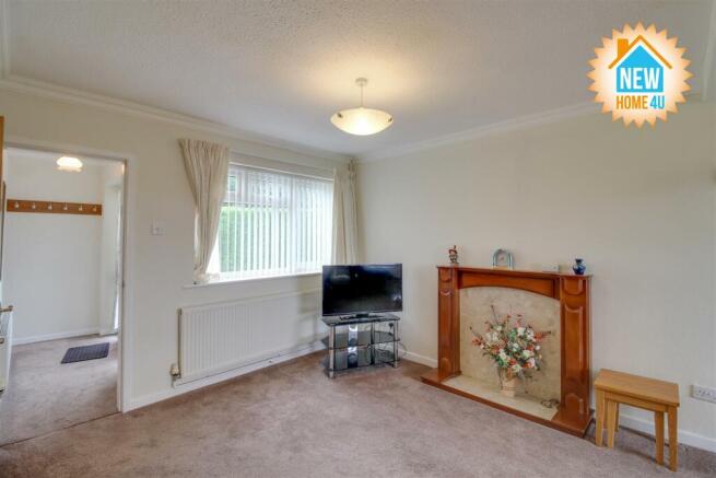 THROUGH LOUNG/DINING ROOM: