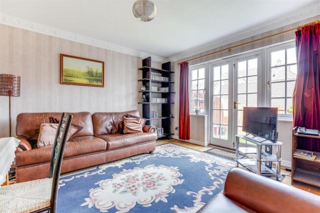 10 Cornmill Court-3.jpg