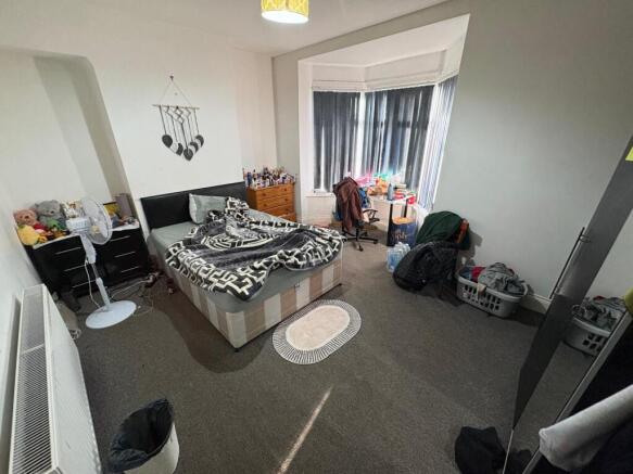 3 bed Terraced for sale Image 7