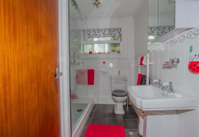 showerroom.jpg