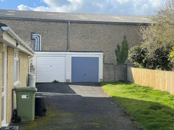 Garage.JPG