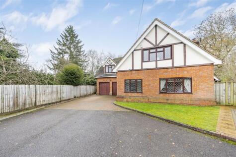 Hampstead Close, Bricket Wood, St. Albans