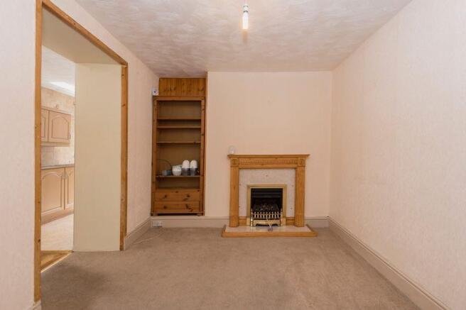 SITTING ROOM/SNUG