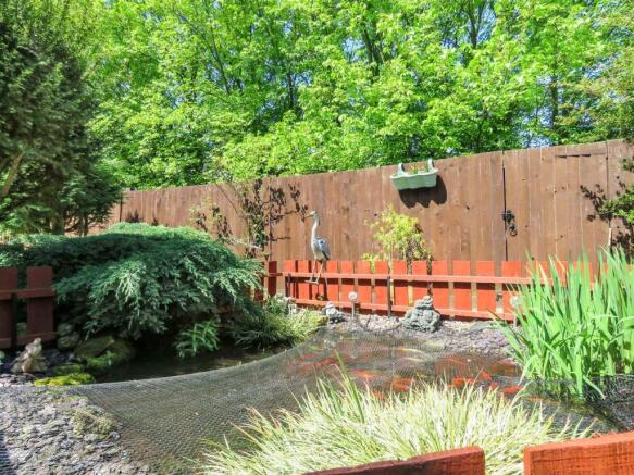 OUTSIDE & GARDENS