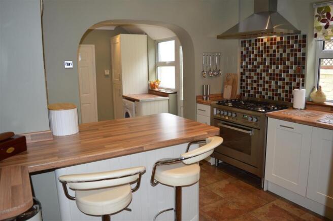 KITCHEN-BREAKFAST