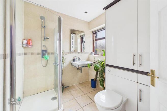 2 bed Terraced for sale Image 7