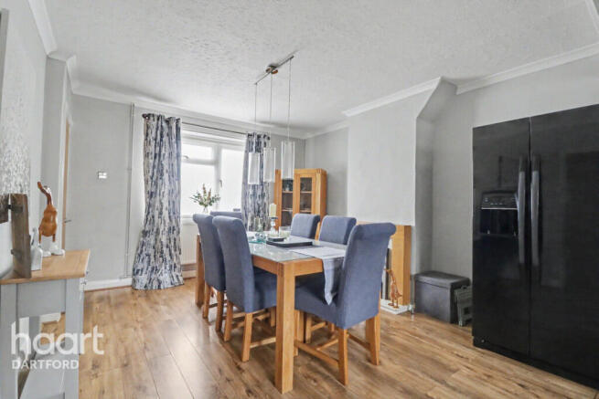 3-bed terraced on Willow Road, Dartford, £425,000