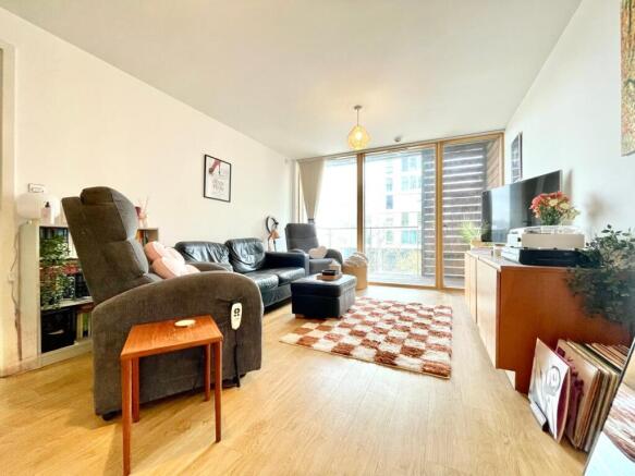 Merrivale Mews, Milton Keynes, MK9 photo 4