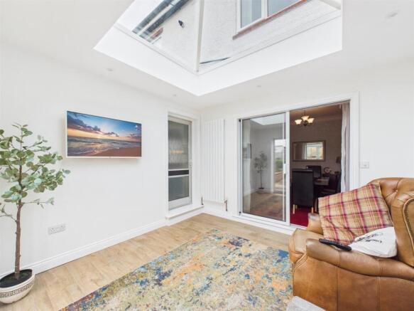 3 bed Detached for sale Image 12