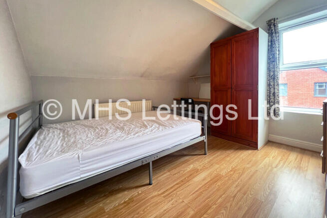 5 bed End of Terrace to rent Image 7