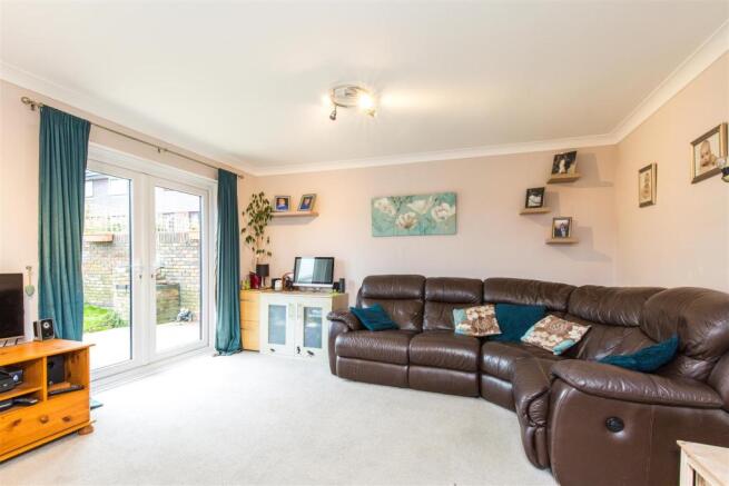 Sitting/Dining Room