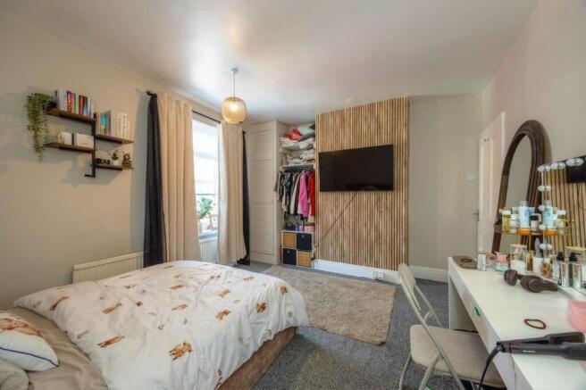 3 bed Terraced for sale Image 8
