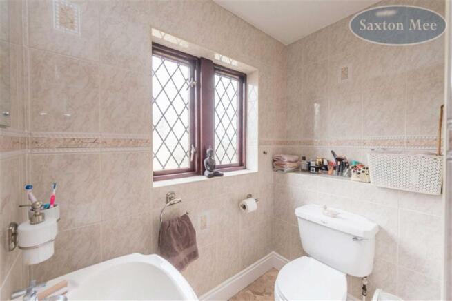 EN SUITE