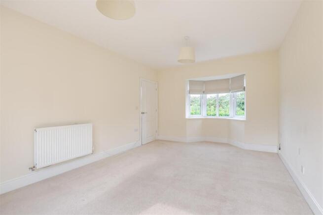 8566859-interior02.j