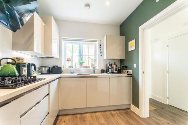 Benfield Place, Shrivenham, Swindon photo 5