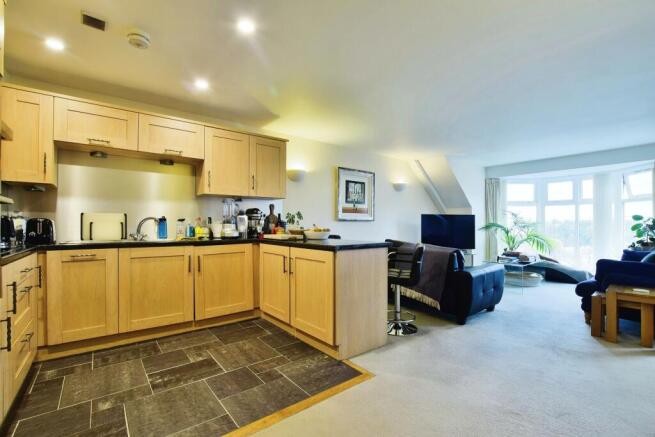 Kitchen 01