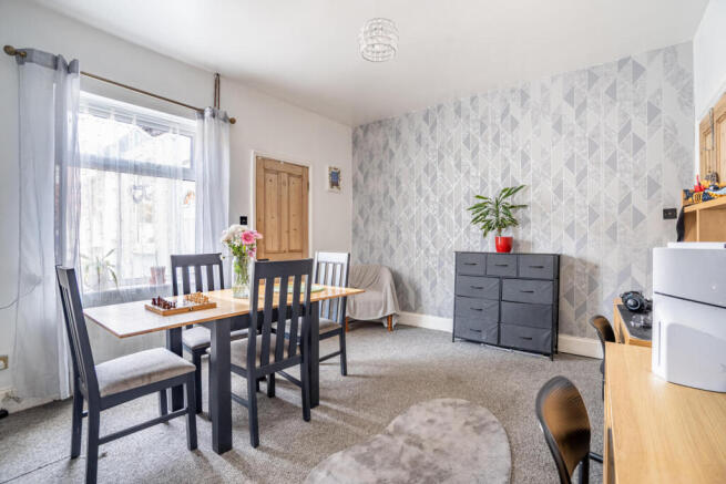 3 bed Terraced for sale Image 5
