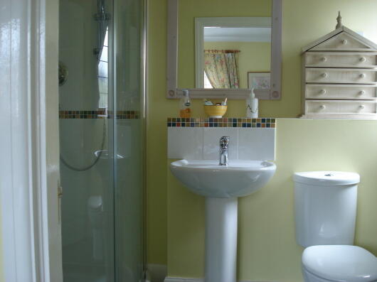 Guest En-Suite