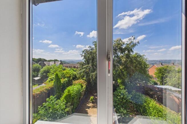 2 bed Terraced for sale Image 11