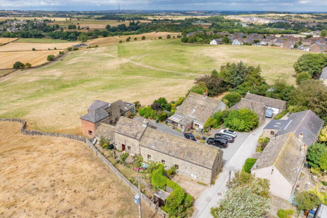 5 bed Barn Conversion for sale Image 5