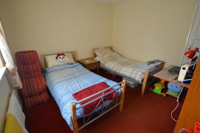 Bed2.JPG