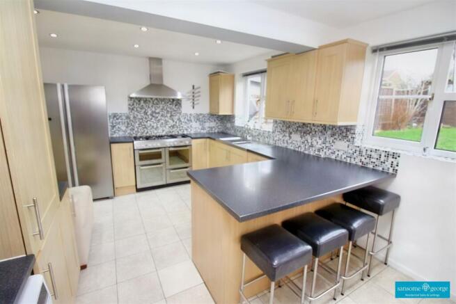 Kitchen/Breakfast Room