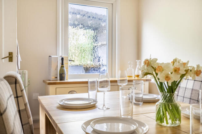 3 bed Detached for sale Image 8